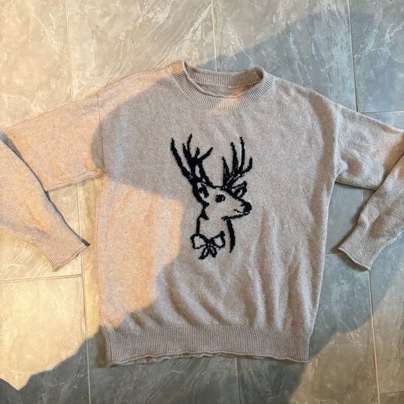 Loft Women’s Deer Sweater Beige Tan Sz M Crew Neck Pullover Cozy Preppy Classic - Picture 5 of 9